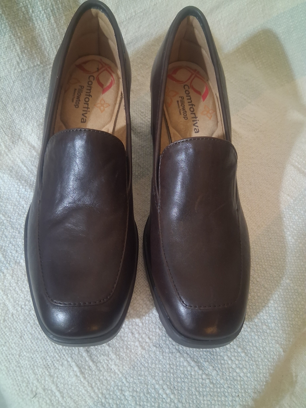 Comfortiva Hailey Chocolate Brown Leather Loafer Pumps - 9M